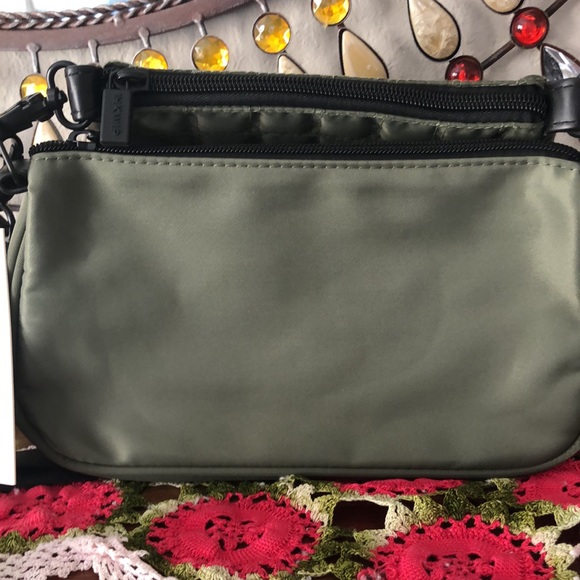 NWT IHKWIP Nylon Detachable Double Pouch Crossbody w/Strap - Picture 6 of 9